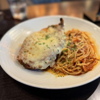 Amici Pizzeria & Bar - Chicken parm - Pizza Near Me - Reno, Nevada Amici Pizzeria & Bar - Chicken parm - Pizza Near Me - Reno, Nevada