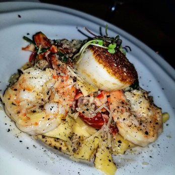 Ricardo's Kitchen + Bar - Seafood pasta - Steakhouses Near Me - Lacey, Washington