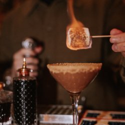Lucy’s Bar