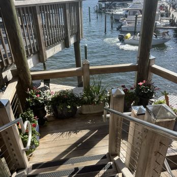 The Wharf 850 - Stairwell - Seafood Near Me - Niceville, Florida