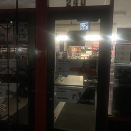 Exterior outside entrance of AutoZone Auto Parts - Closed door - Long Beach, California Exterior outside entrance of AutoZone Auto Parts - Closed door - Long Beach, California
