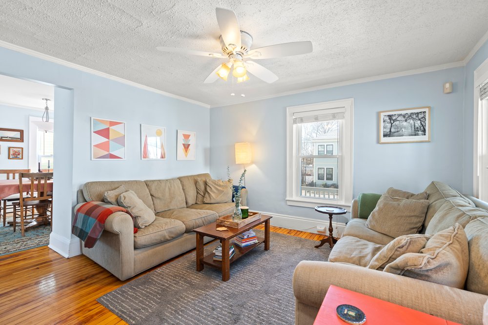 SIGNAL REAL ESTATE Updated August 2024 12 Photos & 12 Reviews 25