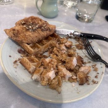 Joyce - Chicken and waffles!! Cut'up!! - Southern Near Me - Los Angeles, California Joyce - Chicken and waffles!! Cut'up!! - Southern Near Me - Los Angeles, California