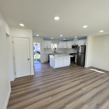 MVR Handyman - Floor and kitchen remodel - Handyman Near Me MVR Handyman - Floor and kitchen remodel - Handyman Near Me