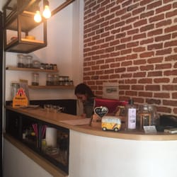 Stuff Healthy Drinks & Design Bar
