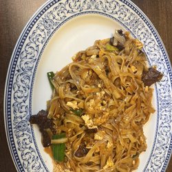 Pinto Thai - Phad thai with beef