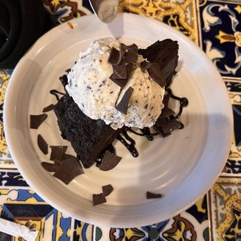 La Veneta - Chocolate cake - Italian Near Me - Gallatin, Tennessee La Veneta - Chocolate cake - Italian Near Me - Gallatin, Tennessee