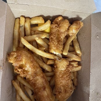 FISH DISTRICT - Fish and Chips (2 pieces) - Seafood Near Me - San Diego, California FISH DISTRICT - Fish and Chips (2 pieces) - Seafood Near Me - San Diego, California