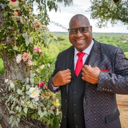 Motown Ross Brown performing for a Wedding in Texas!