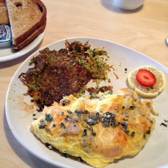 Two Chicks - Harvest omelette with veggie fritters - Breakfast & Brunch Near Me - Reno, Nevada Two Chicks - Harvest omelette with veggie fritters - Breakfast & Brunch Near Me - Reno, Nevada