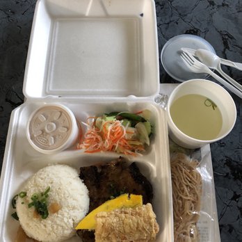 Com Tam Thien Hao - BBQ pork chops, egg cake, fried shrimp cake and shredded pork skin in bag. - Vietnamese Near Me - Westminster, California