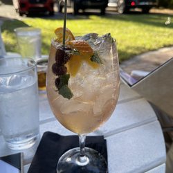 BarZin Bistro & Wine Bar - Blueberry mojito
