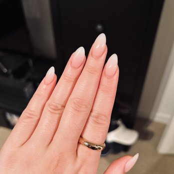 Iconic Nails Studio - Ombré acrylic set - Nail Salons Near Me - Los Altos, California Iconic Nails Studio - Ombré acrylic set - Nail Salons Near Me - Los Altos, California