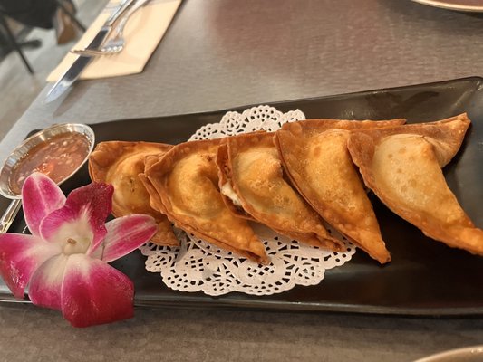 KIIN EXTRAORDINARY THAI by null