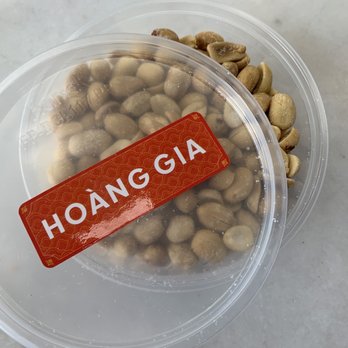 Hoang Gia Cafe & Catering - a container of peanuts - Singaporean Near Me - Westminster, California Hoang Gia Cafe & Catering - a container of peanuts - Singaporean Near Me - Westminster, California