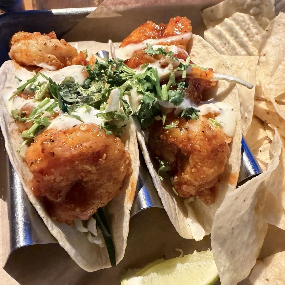 Twin Peaks - Shrimp tacos 8/10 - American Near Me - Dallas, Texas Twin Peaks - Shrimp tacos 8/10 - American Near Me - Dallas, Texas