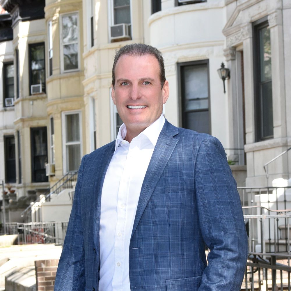 JOSEPH GIORDANO COLDWELL BANKER RELIABLE 7428 5th Ave, Brooklyn