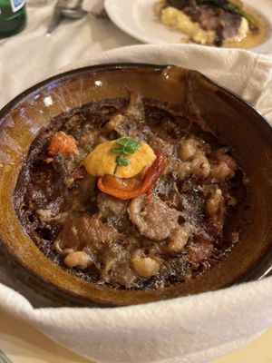 COQ AU VIN by null