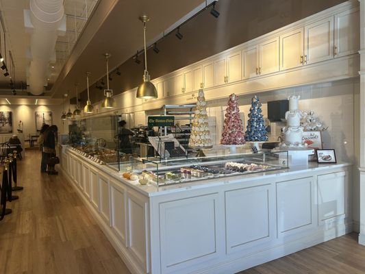 Lakon Paris Patisserie by null