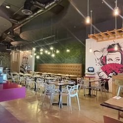 Restaurant venue