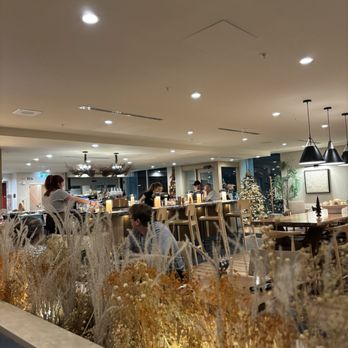 Terra - Interior - Tapas/Small Plates Near Me - Jasper, Alberta