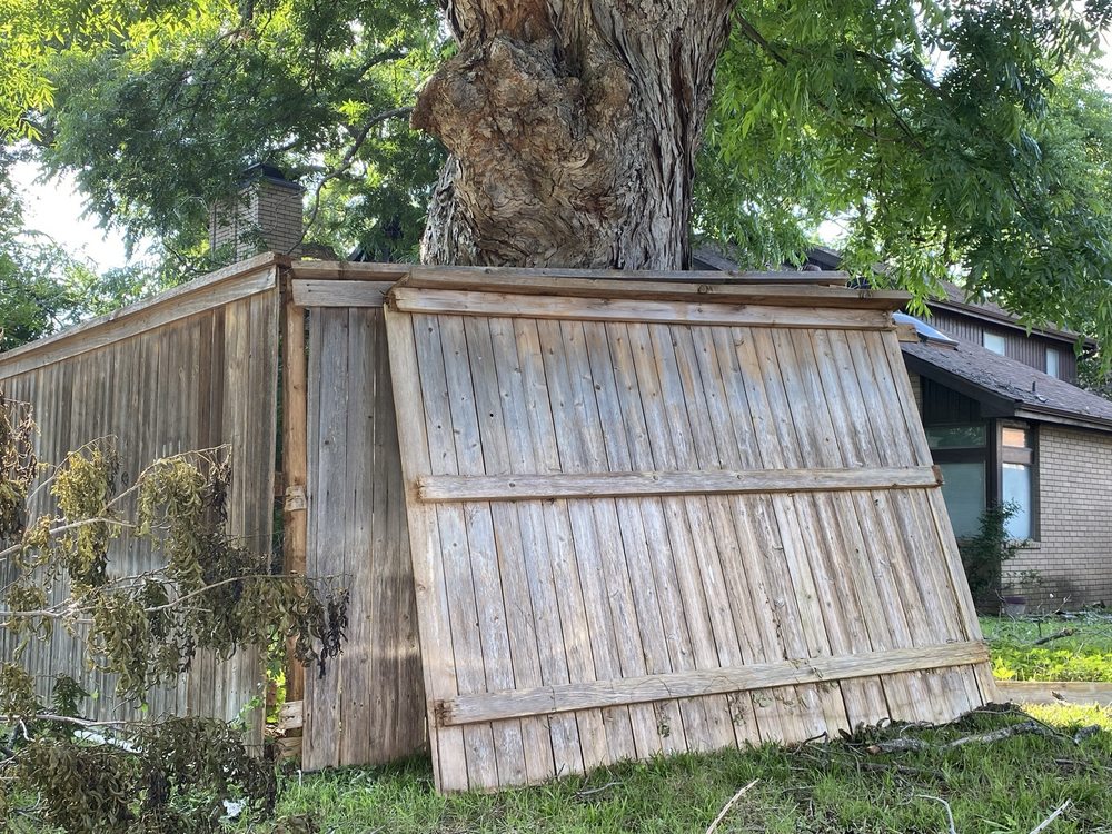 Slide of Apogee Roofing