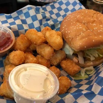 Donnell's Bar - Cocktail Bars Near Me - Vancouver, Washington