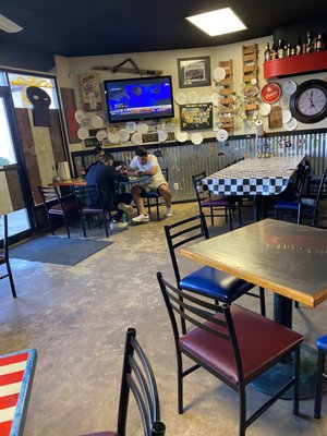 Teak & Charlie's Jersey Girl Pizza by null