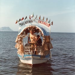 Cicciuzzu - Cicciuzzu came selling ice cream from the sea..