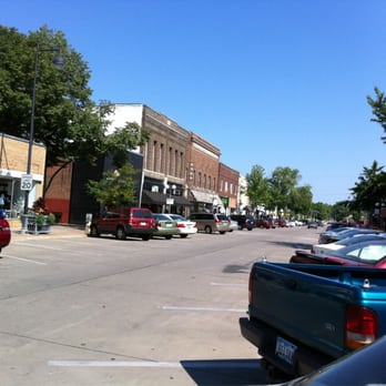 Historic Valley Junction - cars parked in a parking lot - Farmers Market Near Me - West Des Moines, Iowa Historic Valley Junction - cars parked in a parking lot - Farmers Market Near Me - West Des Moines, Iowa