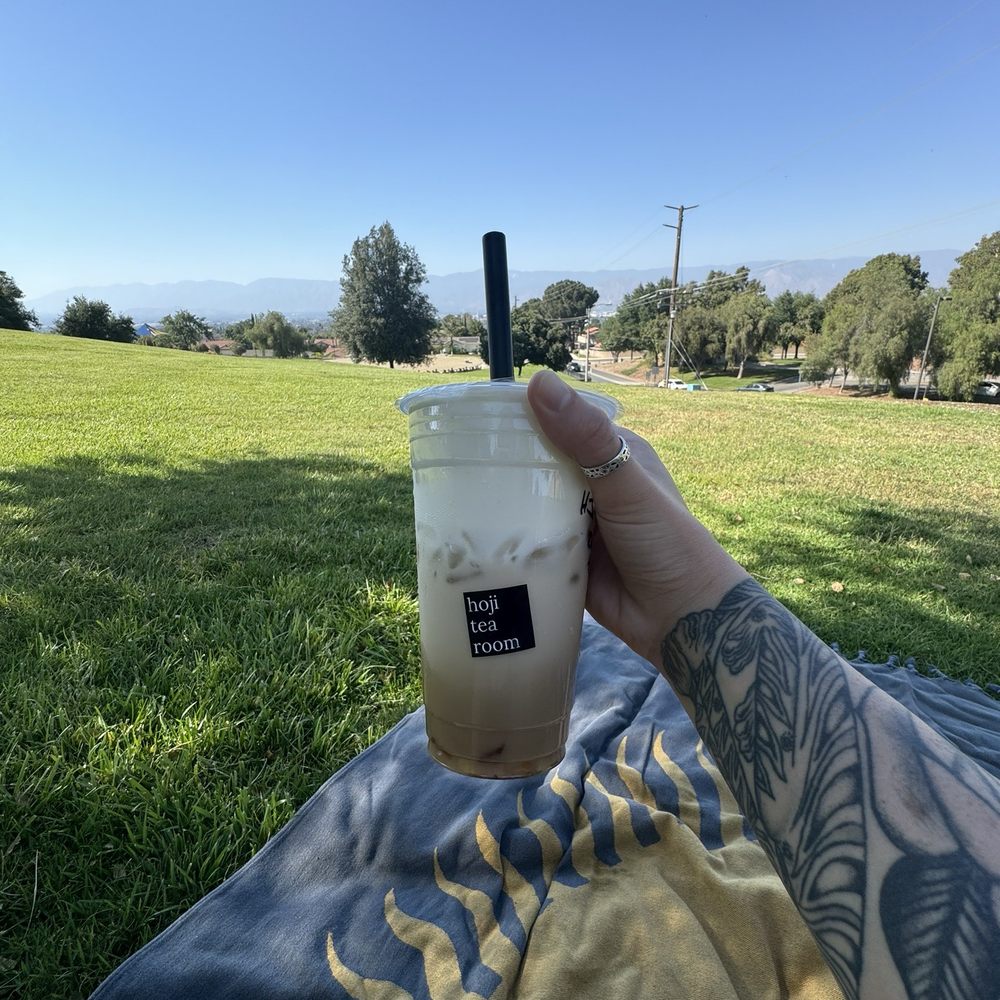 Hoji - Hojicha + Sea Cream - Bubble Tea Near Me - Redlands, California Hoji - Hojicha + Sea Cream - Bubble Tea Near Me - Redlands, California
