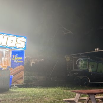 Vido’s Pizza - Closed Vidos. - Pizza Near Me - Conroe, Texas Vido’s Pizza - Closed Vidos. - Pizza Near Me - Conroe, Texas
