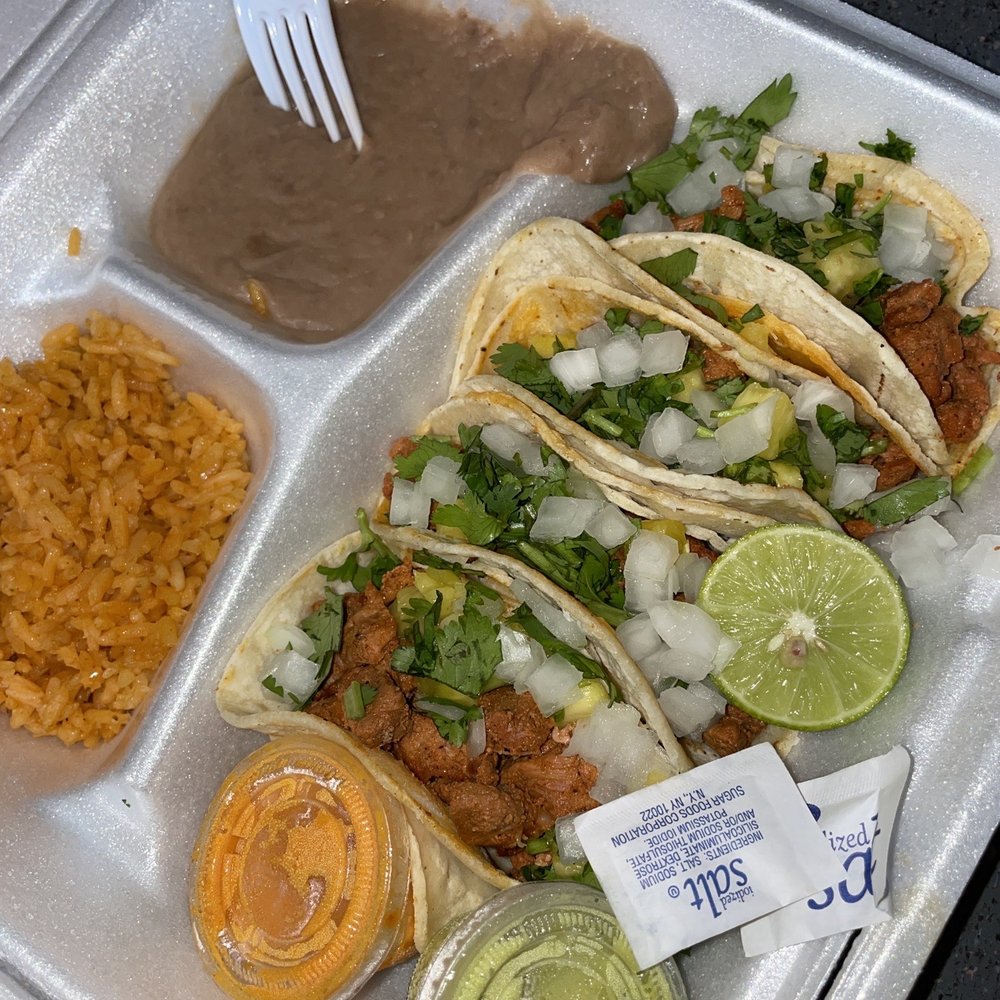 Paco's Tacos - a tray of tacos and rice - Food Trucks Near Me - Las Cruces, New Mexico Paco's Tacos - a tray of tacos and rice - Food Trucks Near Me - Las Cruces, New Mexico