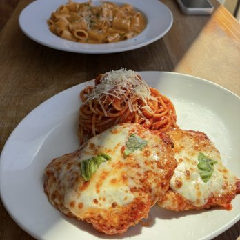 Buddy V's Ristorante - Italian Near Me - Las Vegas, Nevada