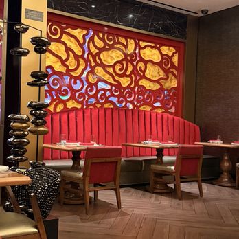 Hong Bao Kitchen - Interior - Asian Fusion Near Me - S Highland, California Hong Bao Kitchen - Interior - Asian Fusion Near Me - S Highland, California