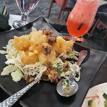 8 Asian Restaurant - Honey walnut shrimp - Asian Fusion Near Me - Auburn, Washington 8 Asian Restaurant - Honey walnut shrimp - Asian Fusion Near Me - Auburn, Washington