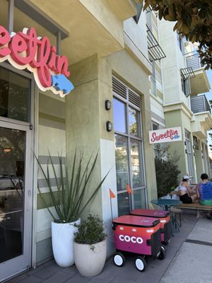 Sweetfin Poke Santa Monica by null