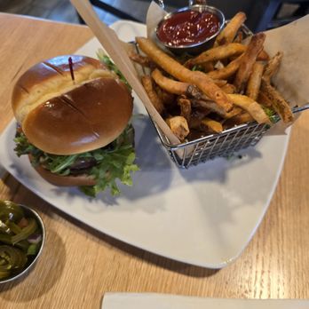VRTX - Jam Session Burger and Fries - Beer Bar Near Me - Stallings, North Carolina VRTX - Jam Session Burger and Fries - Beer Bar Near Me - Stallings, North Carolina