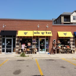 A cat centric pet store.