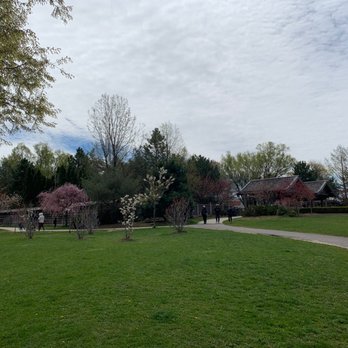 Kariya Park - City park a few hundred metres south of the Square One Shopping Centre - Parks Near Me - Mississauga, Ontario Kariya Park - City park a few hundred metres south of the Square One Shopping Centre - Parks Near Me - Mississauga, Ontario