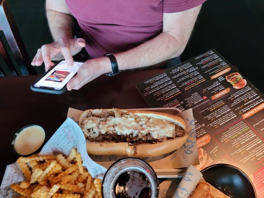 Chickie's & Pete's by null