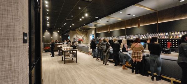 COOPER’S HAWK WINERY & RESTAURANT - Updated February 2026 - 173 Photos & 162 Reviews - 200 S