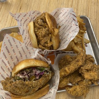 Big Chicken - Shaq Attack Crispy Chicken Sliders Big Aristotle - Chicken Shop Near Me - Las Vegas, Nevada Big Chicken - Shaq Attack Crispy Chicken Sliders Big Aristotle - Chicken Shop Near Me - Las Vegas, Nevada