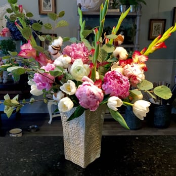 Laurel & Leaf - Incredible! Thank you so much, Stacy and team! - Florists Near Me - Franklin, Tennessee Laurel & Leaf - Incredible! Thank you so much, Stacy and team! - Florists Near Me - Franklin, Tennessee