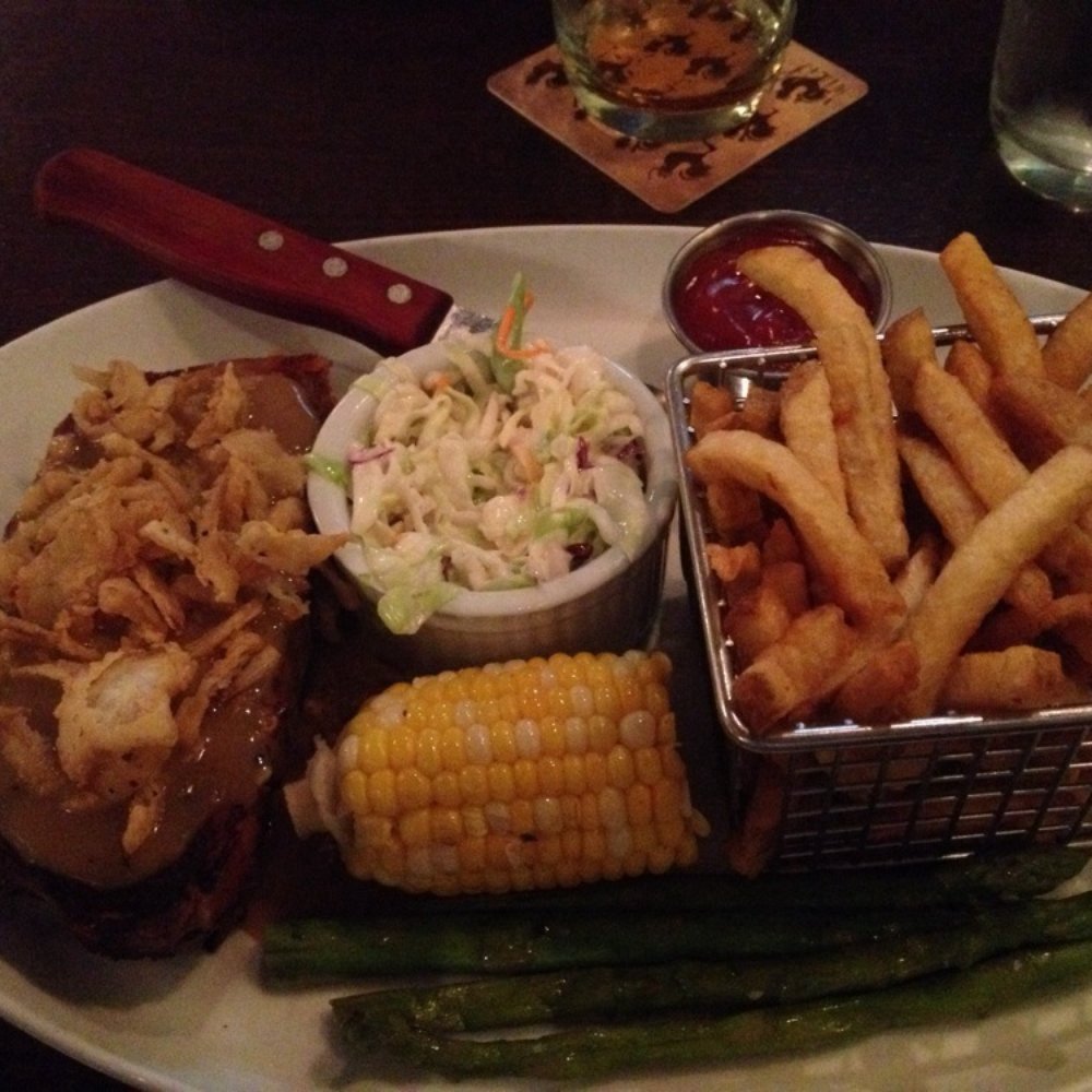 4th Spot Kitchen & Bar - Meatloaf - Canadian (New) Near Me - Calgary, Alberta 4th Spot Kitchen & Bar - Meatloaf - Canadian (New) Near Me - Calgary, Alberta