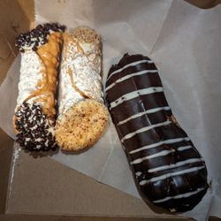 Tony Cannoli Sweets & Eats