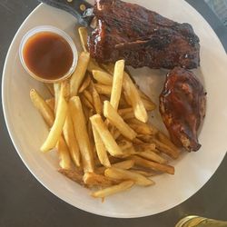 Chuck’s Roadhouse - Ribs and Chicken