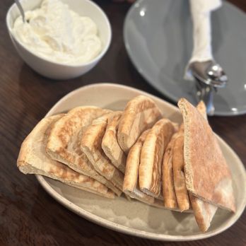 Maydoon - Extra pita bread ($1) with must musir ($9) - Persian/Iranian Near Me - Sacramento, California Maydoon - Extra pita bread ($1) with must musir ($9) - Persian/Iranian Near Me - Sacramento, California