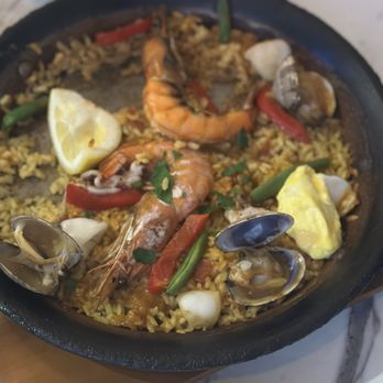 El Cielo - Seafood paella - Tapas Bars Near Me - Honolulu, Hawaii El Cielo - Seafood paella - Tapas Bars Near Me - Honolulu, Hawaii