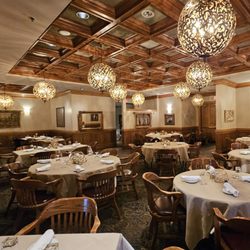 Dutch's Daughter - Dining Room